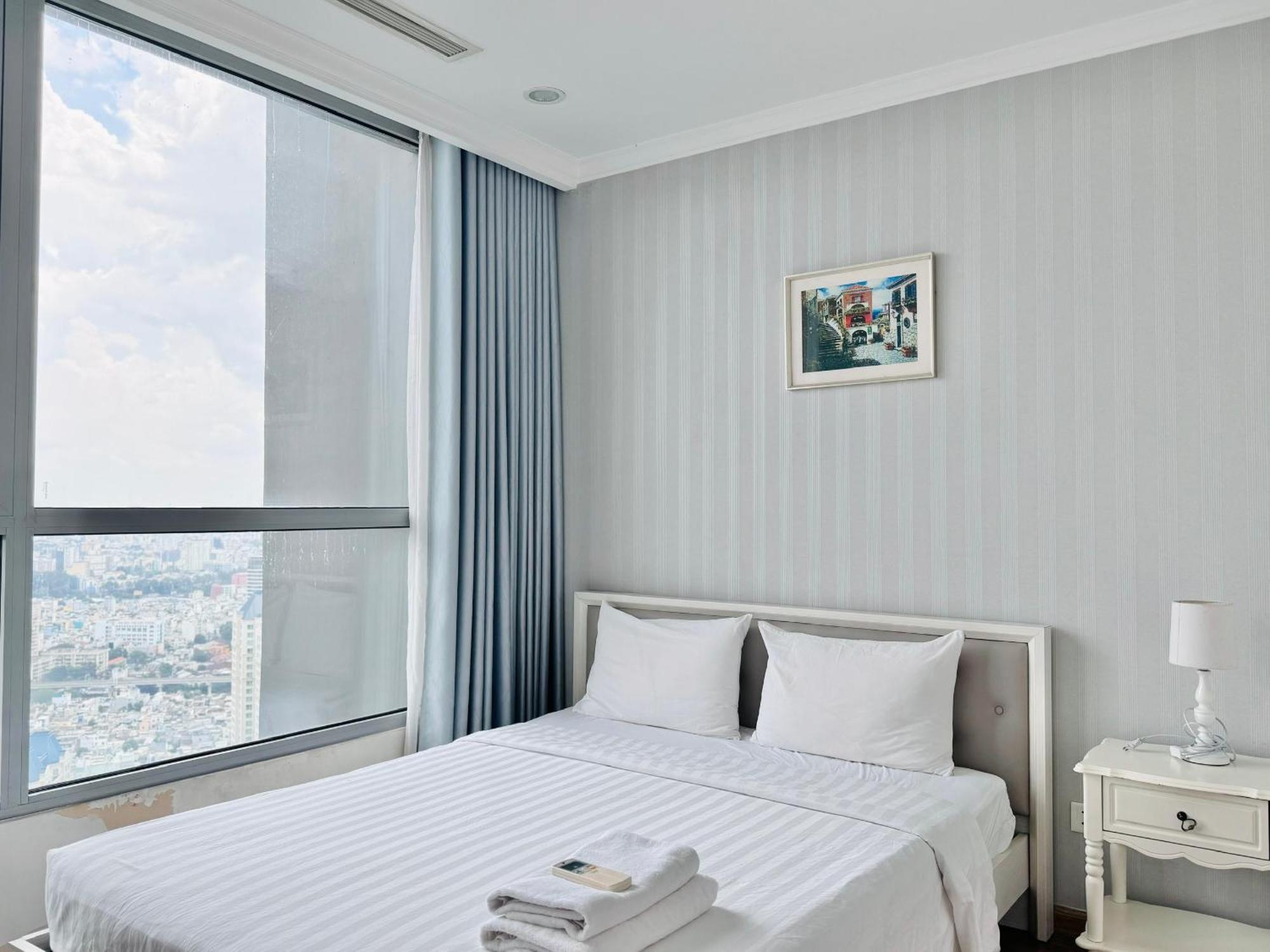 Apartment Vinhomes Park Minhminh - Ho Dich Vu Landmark Cho Thue *