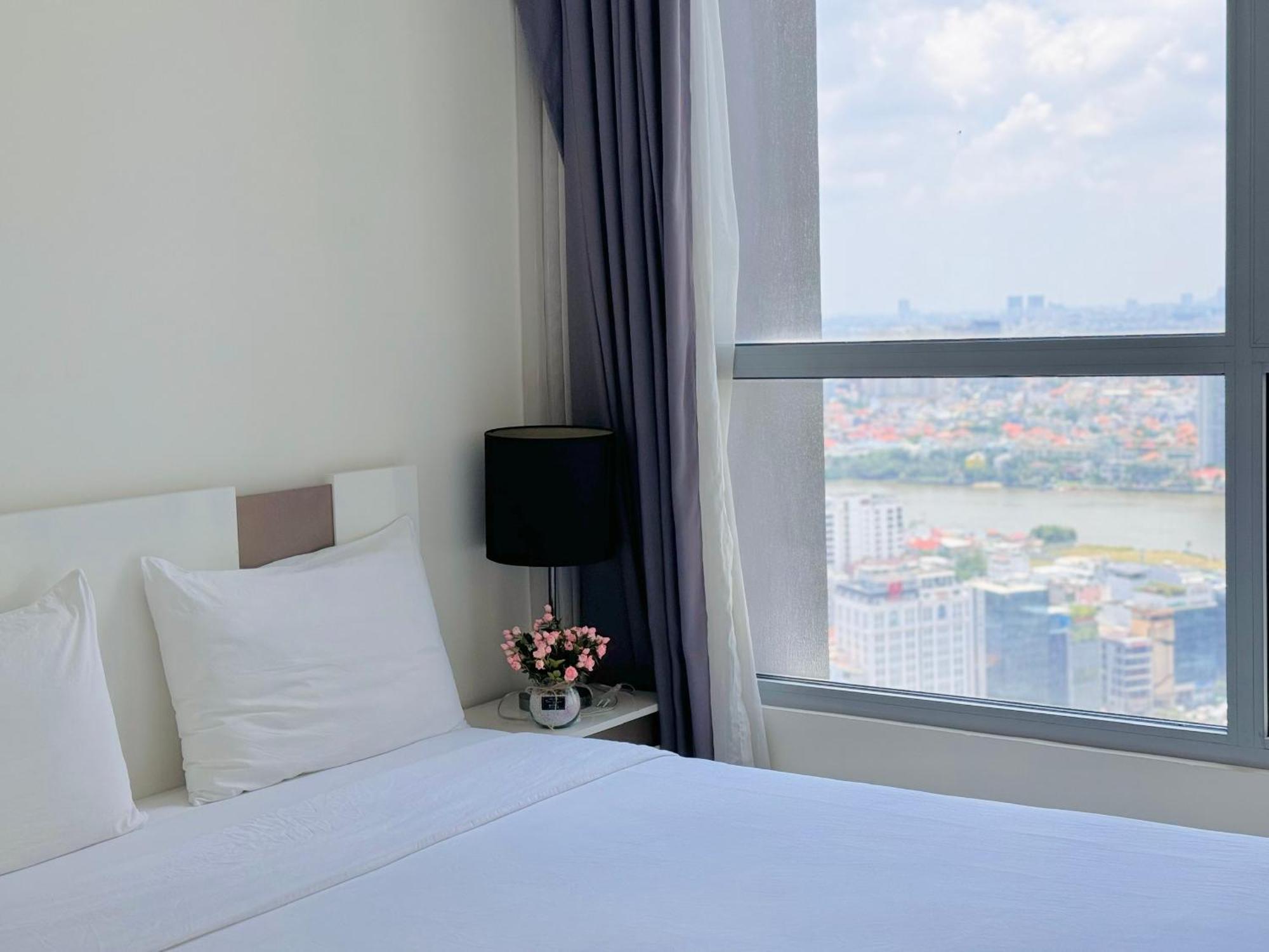 Apartment Vinhomes Park Minhminh - Ho Dich Vu Landmark Cho Thue *