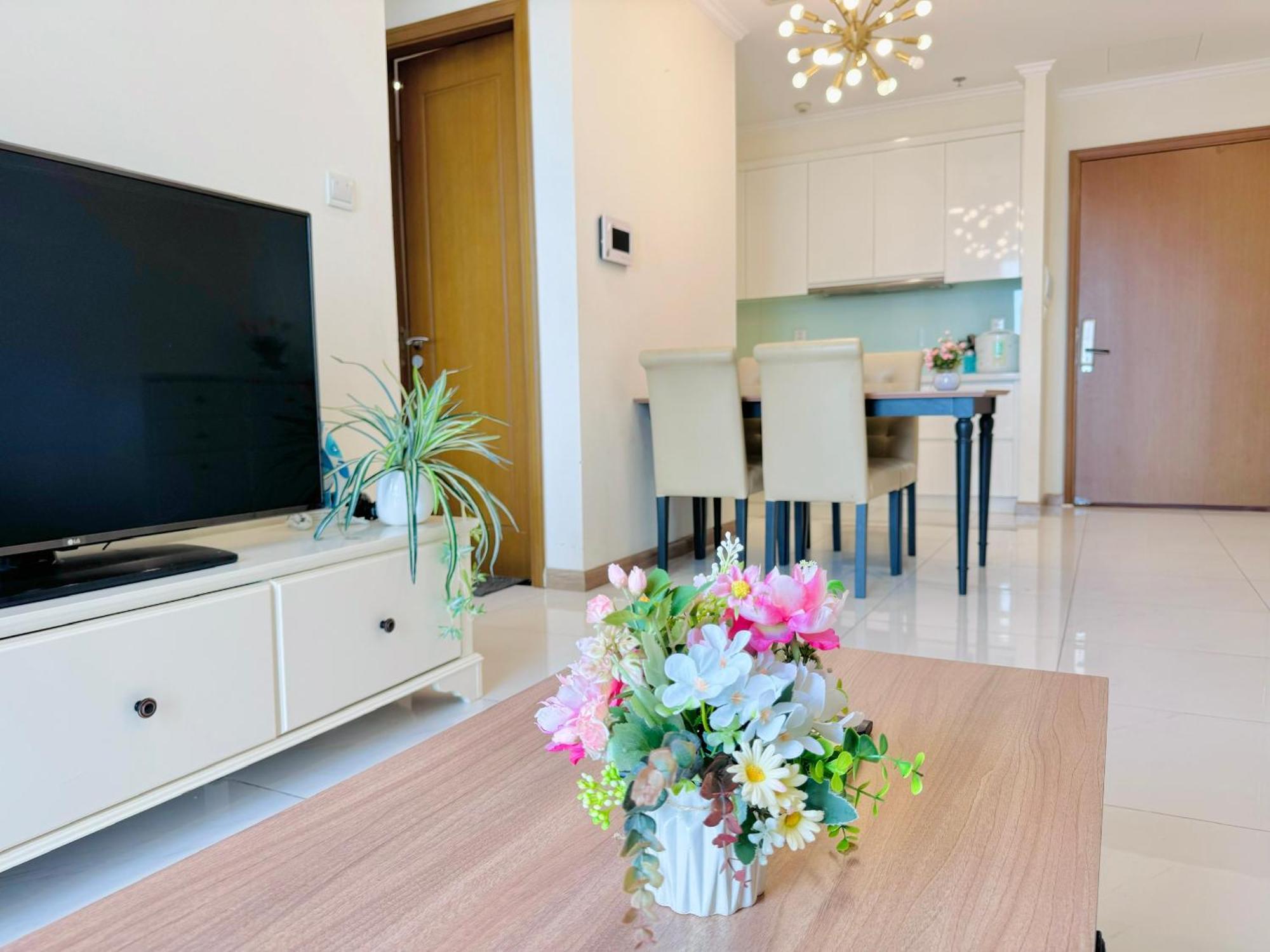 Vinhomes Park Minhminh - Ho Dich Vu Landmark Cho Thue Apartment *